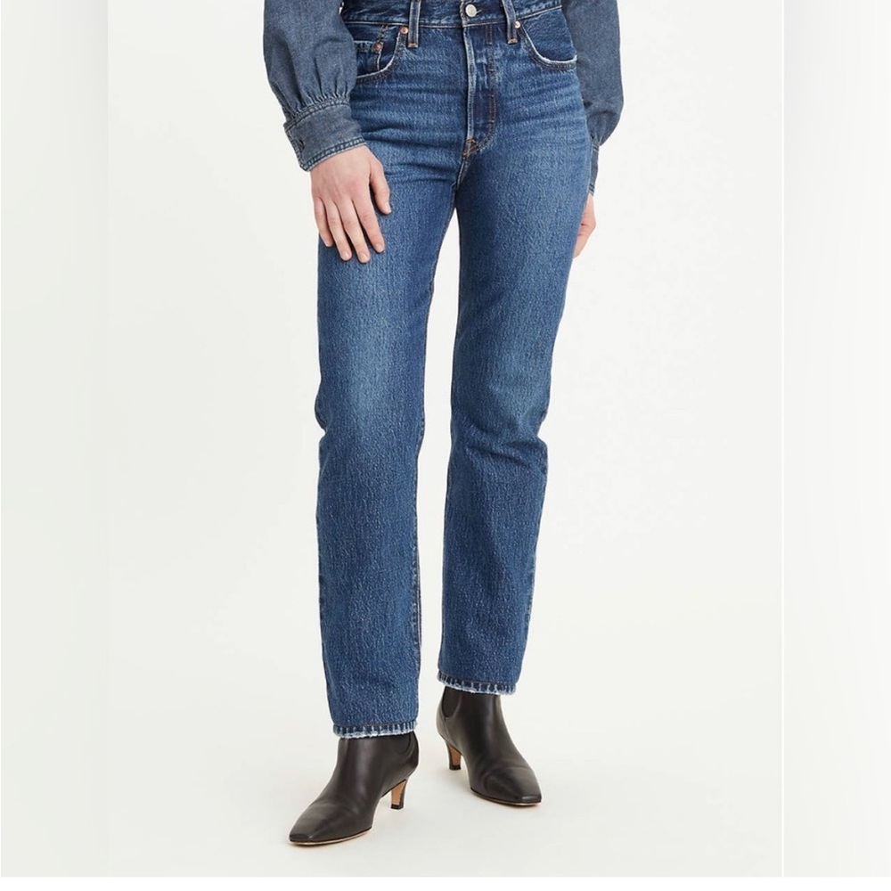 501 Original Fit Women's Jeans, Troy Horse, 25Wx32 L, NWOT